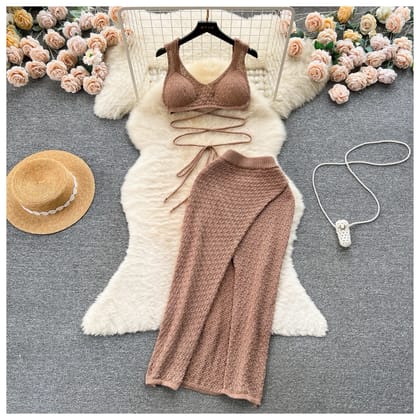 Melon Slit Crochet Set-Brown / XS
