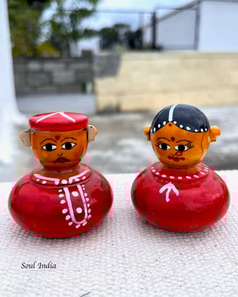 Handcrafted GI TAGGED Etikoppaka Raja Rani Haldi Kumkum box