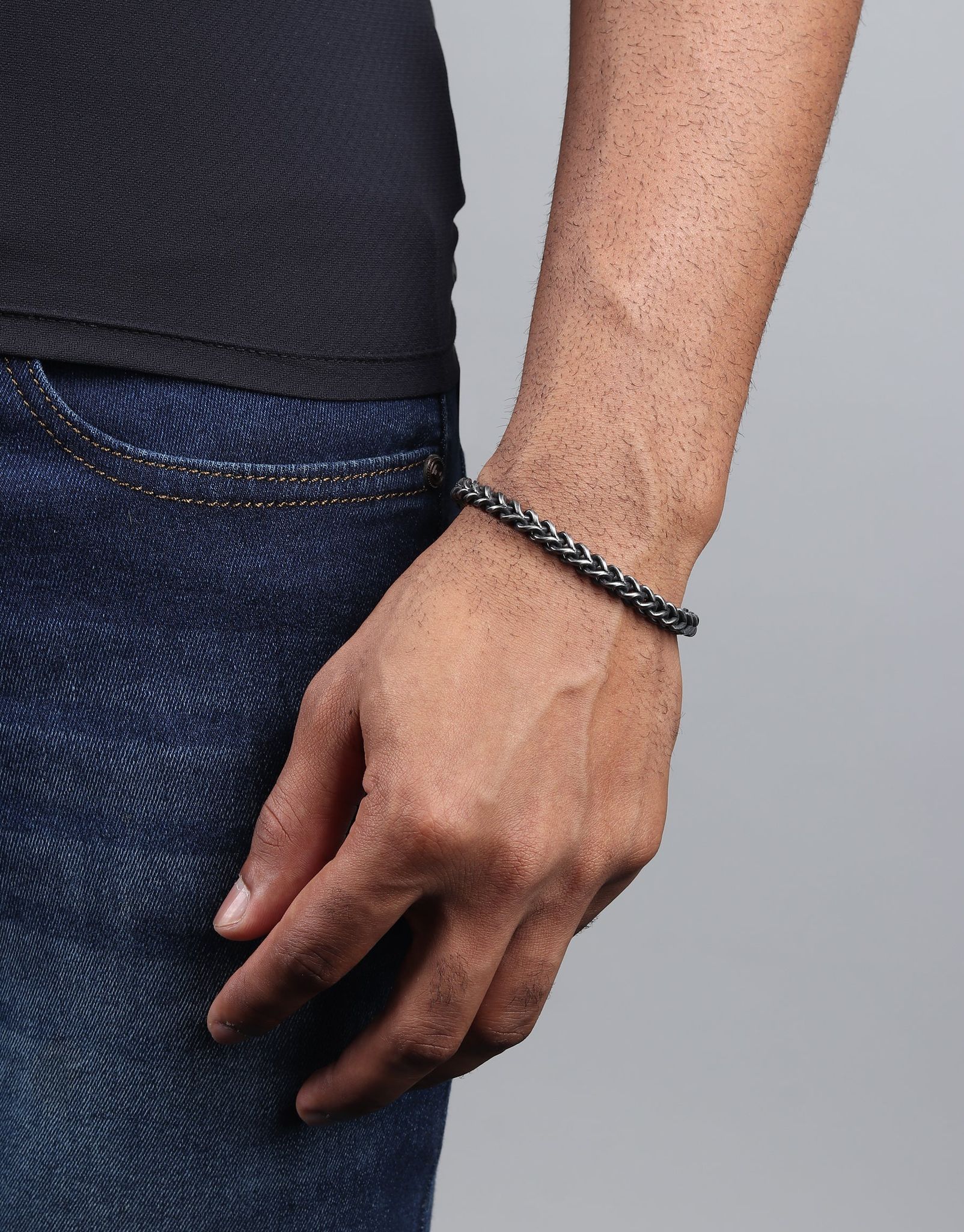 Viper bracelet-Gun Metal / 8 Inches