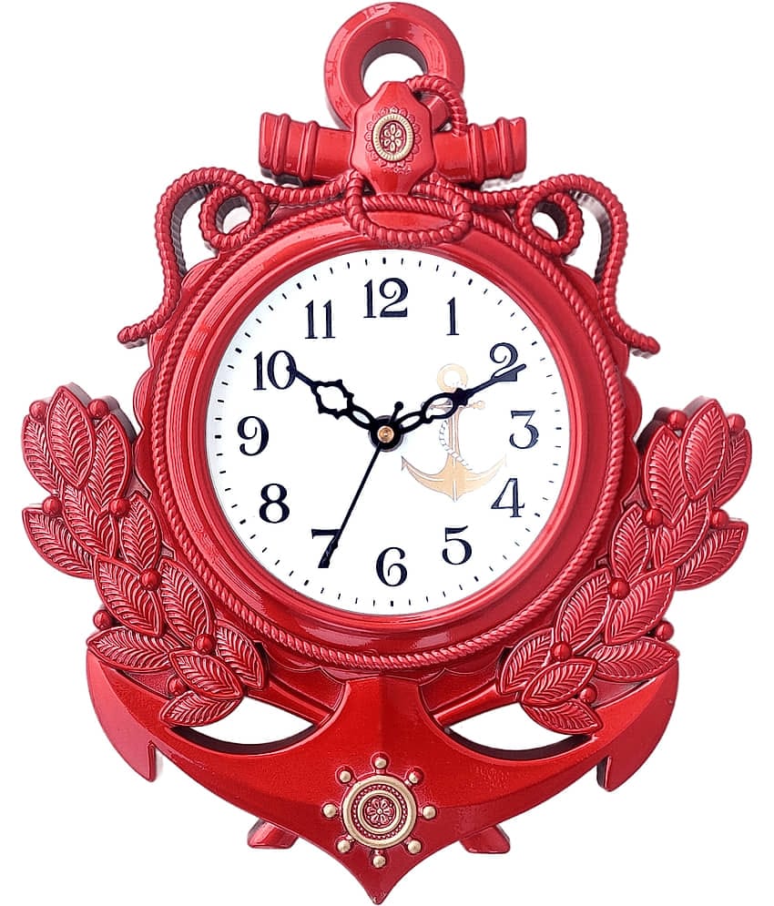 GrabBasket Assymetric Analog Wall Clock