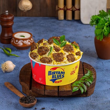 Pepper Chicken Biryani (Mini + Raita)