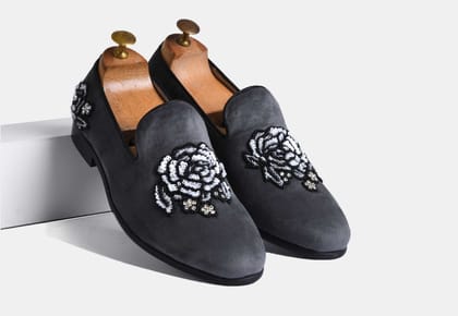 CESAR GREY embroidered slip-ons-EU 42/UK 8
