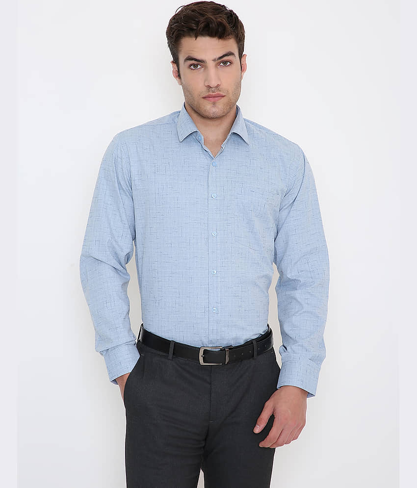 Maharaja Cotton Blend Slim Fit Full Sleeves Men's Formal Shirt - Blue ( Pack of 1 )