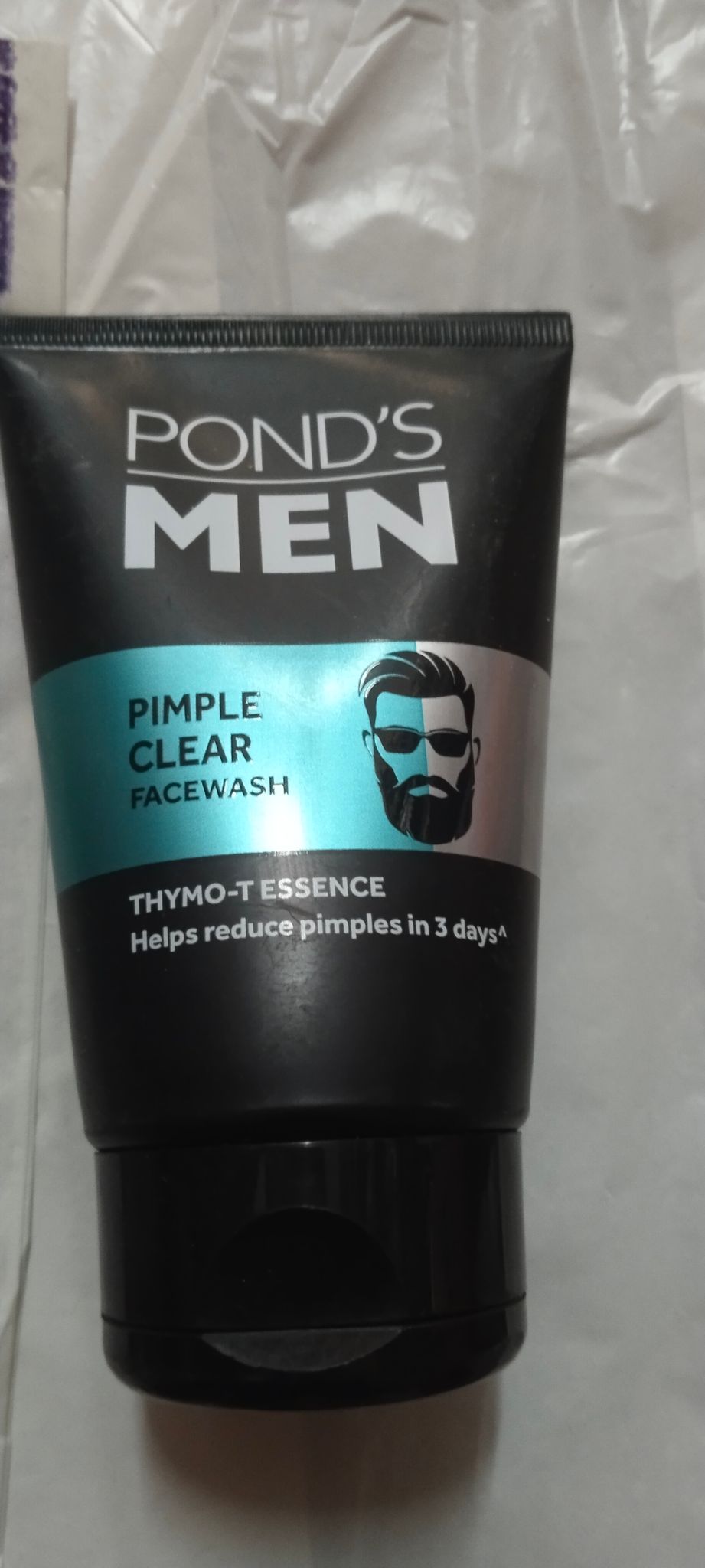 Pond's Men Pimple Clear Facewash 