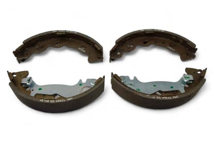 Hyundai/Kia Rear Brake Shoe Set AV736450