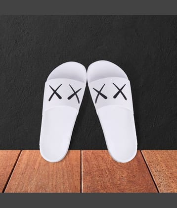 Q tick White Men's Slide Flip Flop