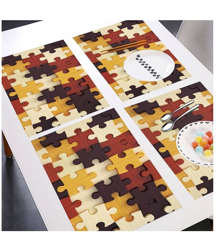 E-Retailer Set of 6 PVC Table Mats