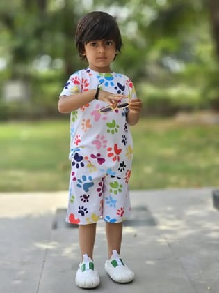 MULTICOLOR PRINTED WHITE T-SHIRT AND SHORTS SET FOR BOYS & GIRLS