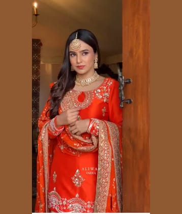 YASHASVI ENTERPRISE Women Silk Blend Embroidered Straight Kurti With Palazzo ( Orange )