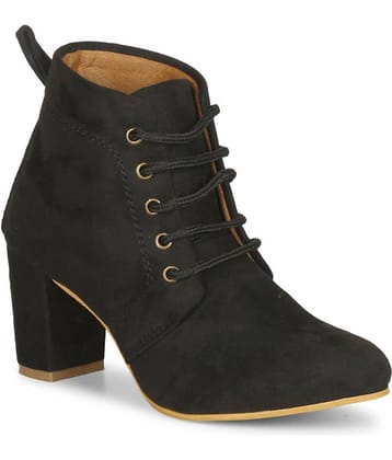 Commander - Black Women's Ankle Length Boots