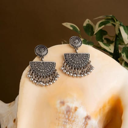 Silver / Gold Plated Geometric Artwork Design With Beads Fas