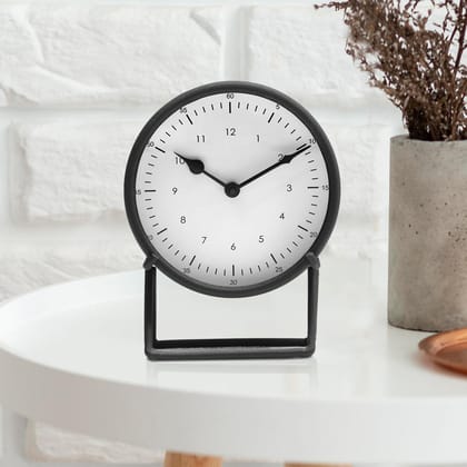 Cocovey Classic Black Metal Table Clock Pack of 1 L 6 x W 6 x H 15 cm