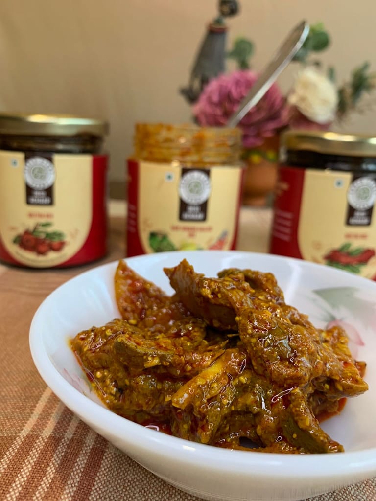 Pickles | Aam Nimboo Gajar Mix | Mixed Veg Pickle