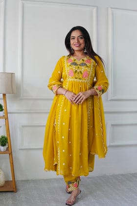 Beautiful Party Wear Top Pent And Fancy Dupatta Beautiful Party Wear Top Pent And Fancy Dupatta