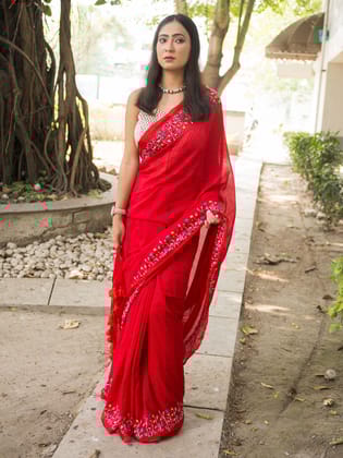 Garden on the needle Saree