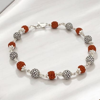Silver Patterned Rudraksha Bracelet-21.5 Cm