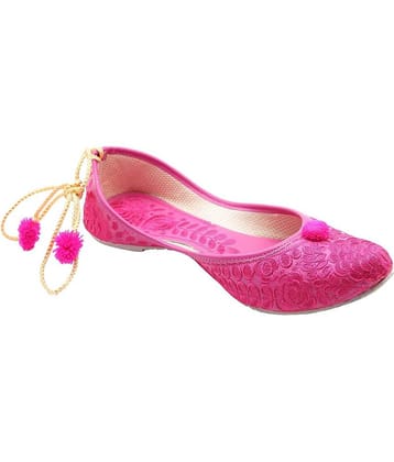 Apratim - Pink Women's Juttis