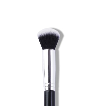 RB18 Mid-size Buffing cream bronzer/blush Brush