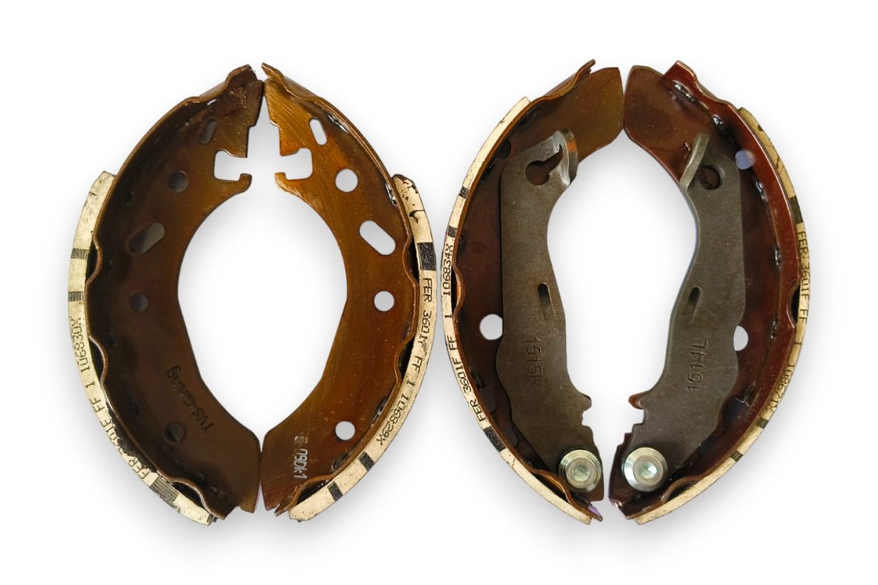 Bosch Front Brake Pad Set AV383366