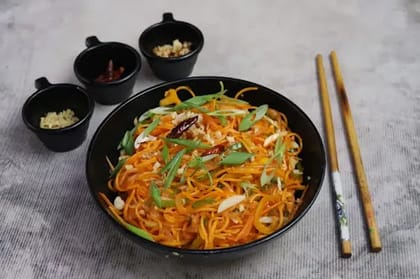 Veg Special Noodles