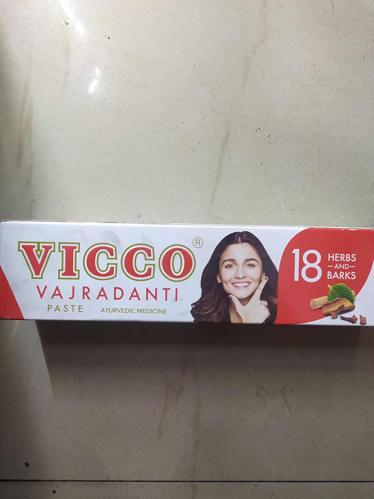 Vicco Vajradanti Paste ayurvedic medicine 