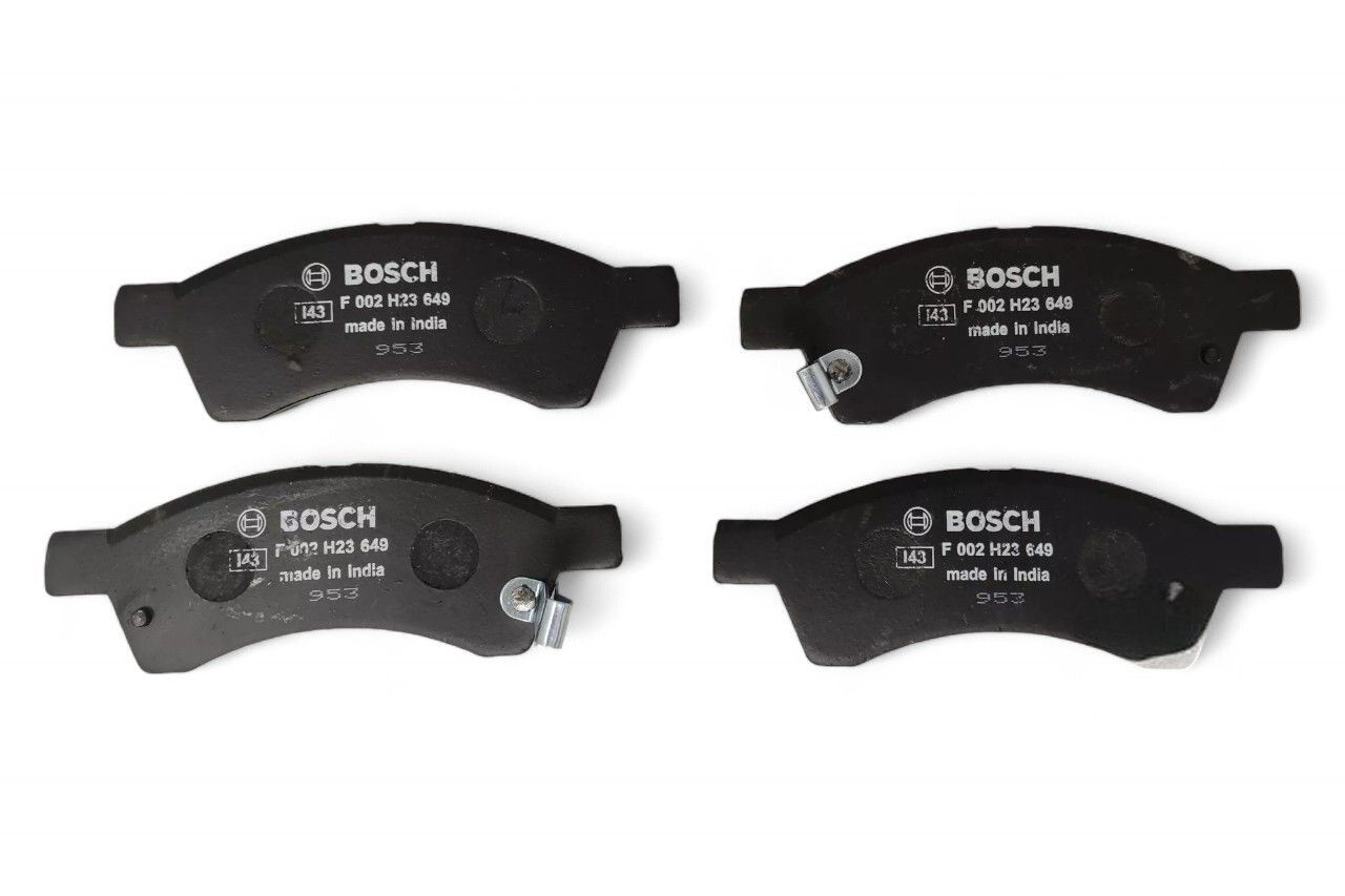 Bosch Front Brake Pad Set AV110905