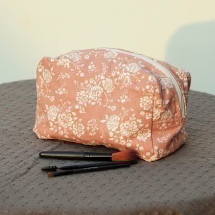 Reversible pouch