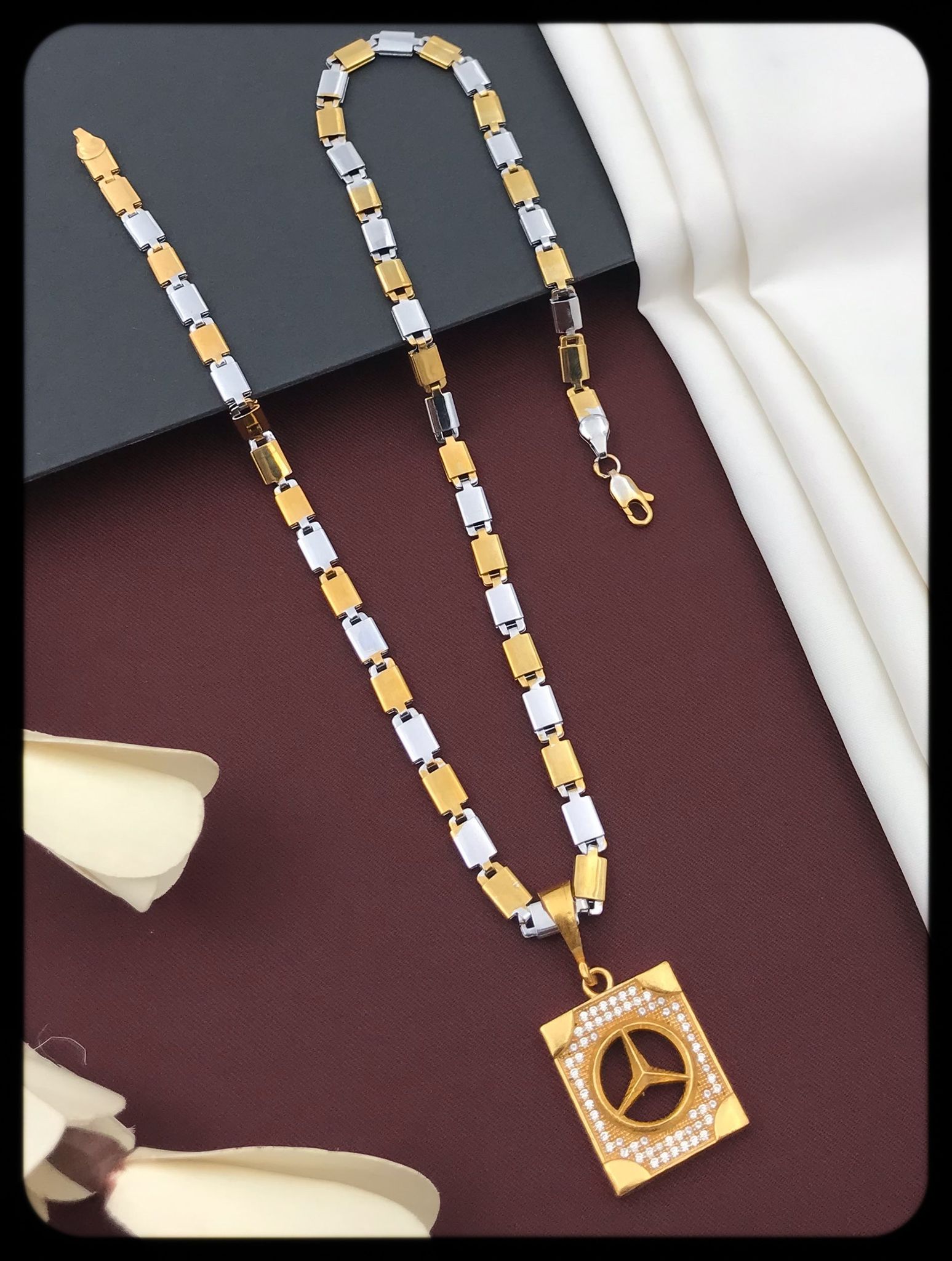 Paraph Gold Plated Mens Chain Pendant