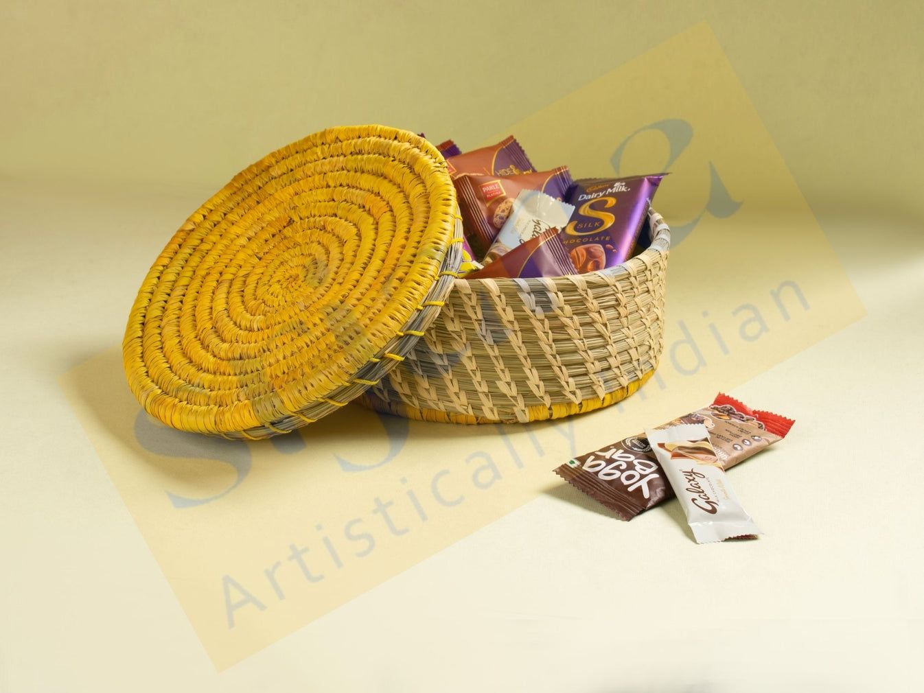 Srjana Handicraft Sabai Grass Round Basket