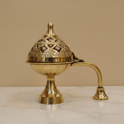 Brass Bakhoor / Dhuna / Lobaan Dan Smoke Burner | Arabic Incense Holder, Height : 4.2 Inch (ZMAS545 M)
