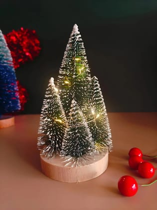 Mini LED Christmas Tree with Artificial Snow Flocked (15 cm) Mini LED Christmas Tree with Artificial Snow Flocked (15 cm)
