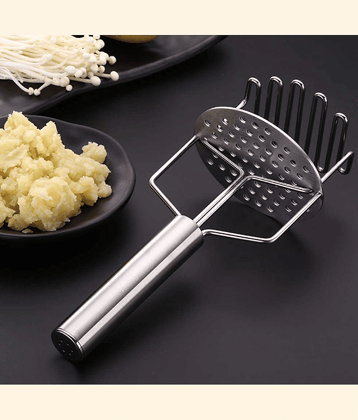 Tapixaa Silver Stainless Steel Potato Masher ( Pack of 1 )