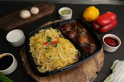 Veg Manchurian Gravy With Veg Hakka Noodles / Veg Fried Rice