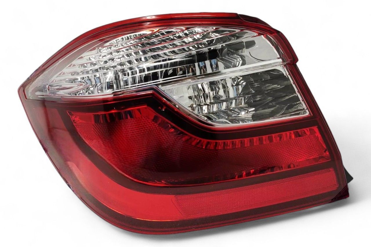 Lumax Rear Tail Lamp - LH AV925204