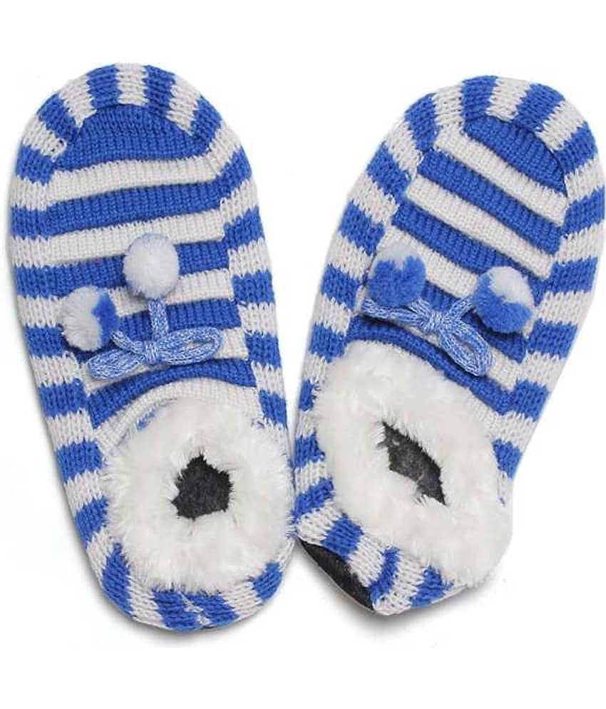 Bizarro.in Stripes Design Women's Blue Footies