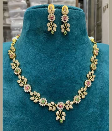 ROFARWORD Gold Brass Necklace Set ( Pack of 1 )