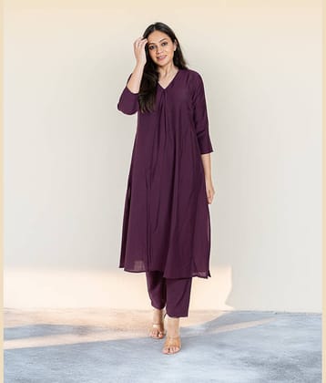 Royal Export Women Solid Kurta With Trousers Co-Ord Set ( Maroon )