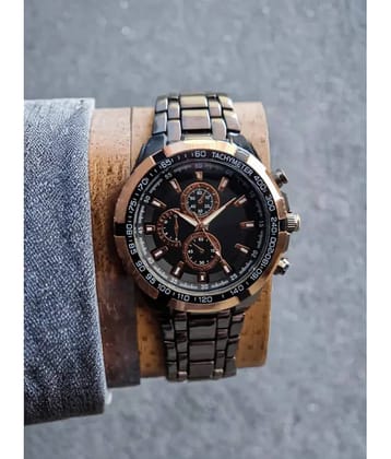 EEWHI Black Brass Analog Men's Watch
