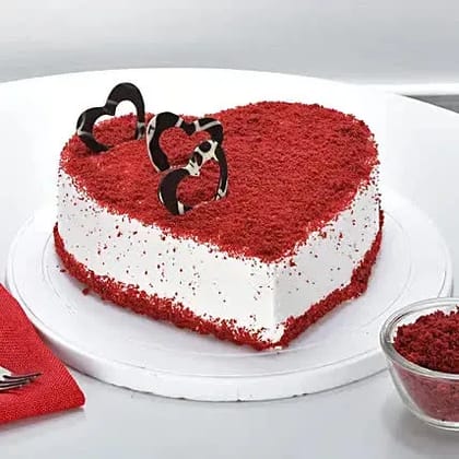 Cream Red Velvet Heart Cake 1 Kg Eggless