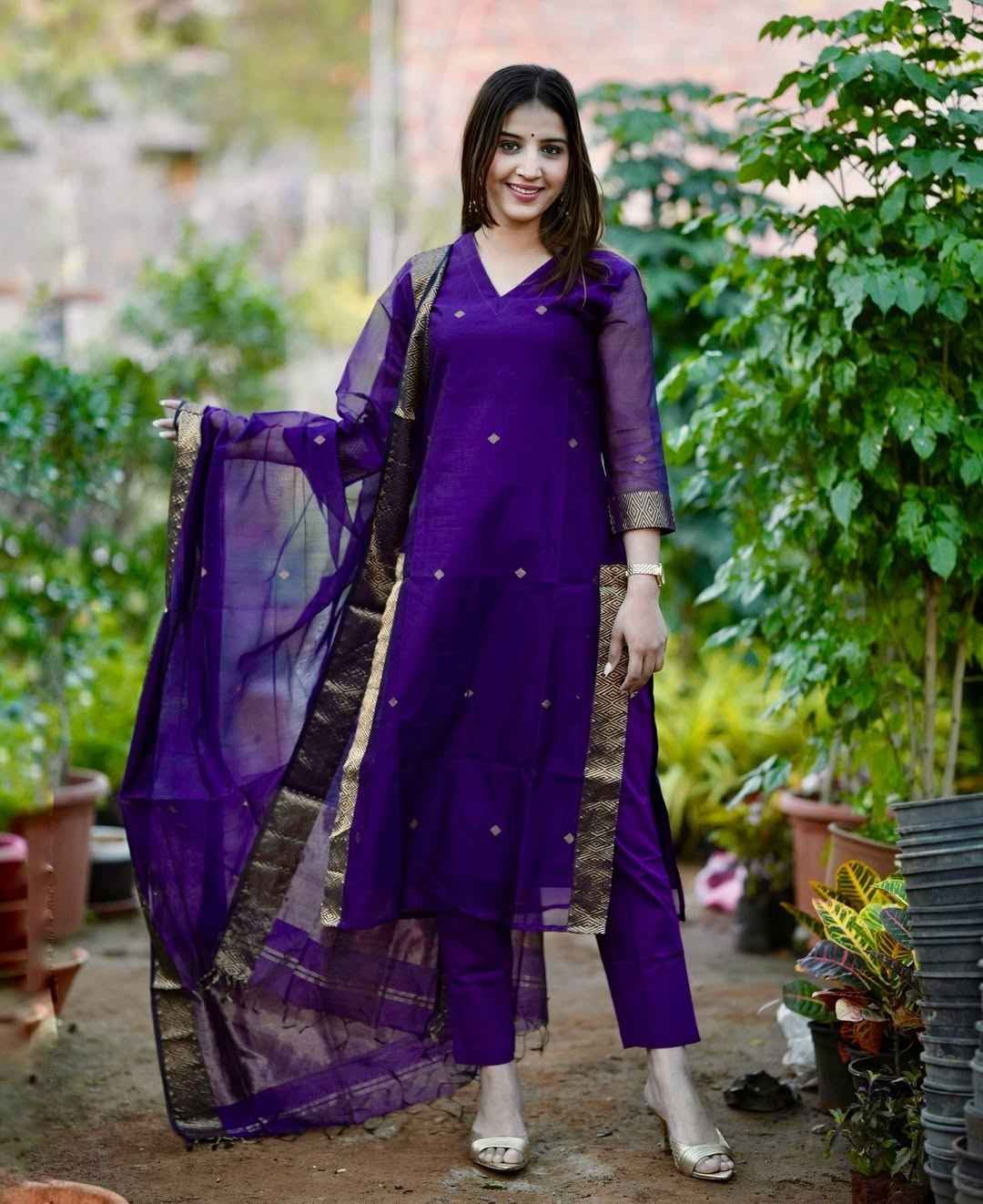 Handwoven Jamdani Cotton Suit Set