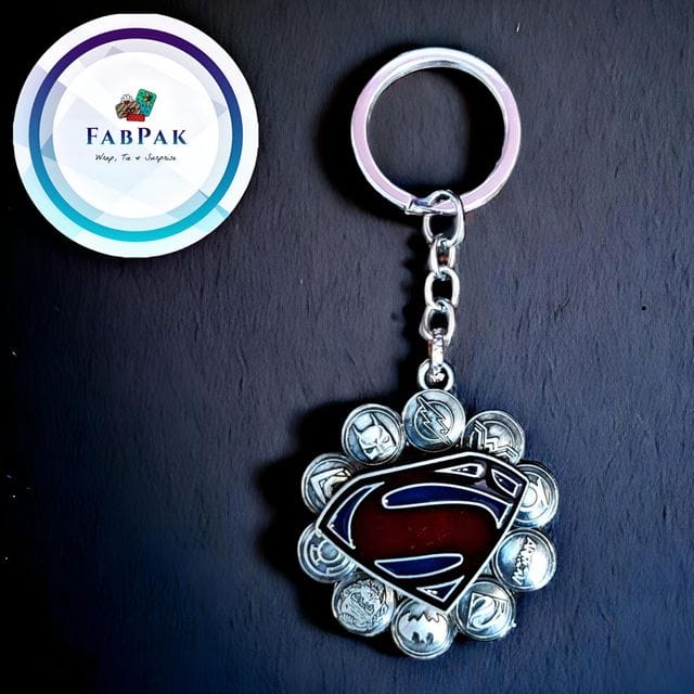 FABPAK Rotating Metal Superman Keychain