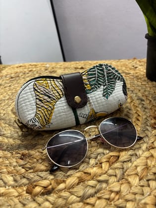 Fabric Sunglasses Cover – Stylish Protection for Your Shades