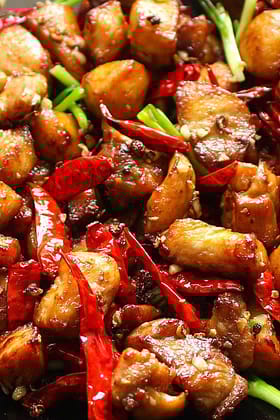 Chicken schezwan gravy