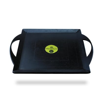 Trilonium Triple Seasoned Iron Fish fry Griddle Tawa 26 x 26 cms , Ultra Smooth, Weighs 3.4 Kgs