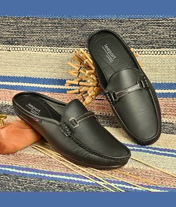 Leeport Black Men's Slip on