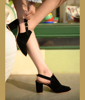Shoetopia Girls Black Heels