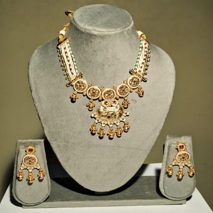 NECKLACE RAJ
