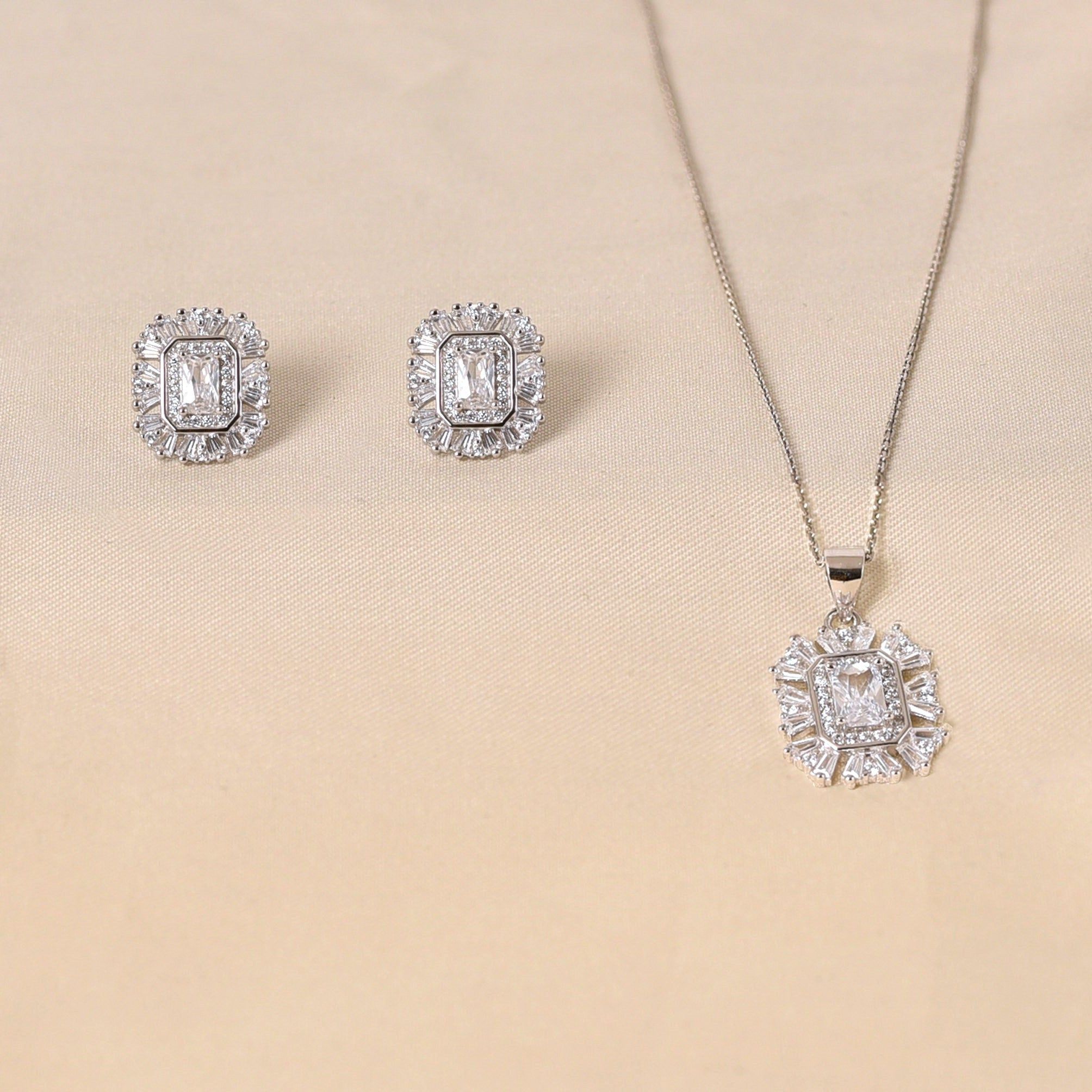 Mishka Pendant Set Without Chain