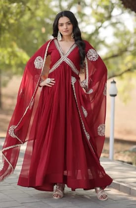 Beautifull premium Gown duppata