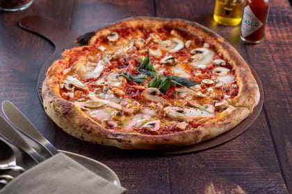 Marinara Alla Fungi Pizza